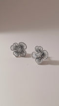 Aros Flor Plateada 1253
